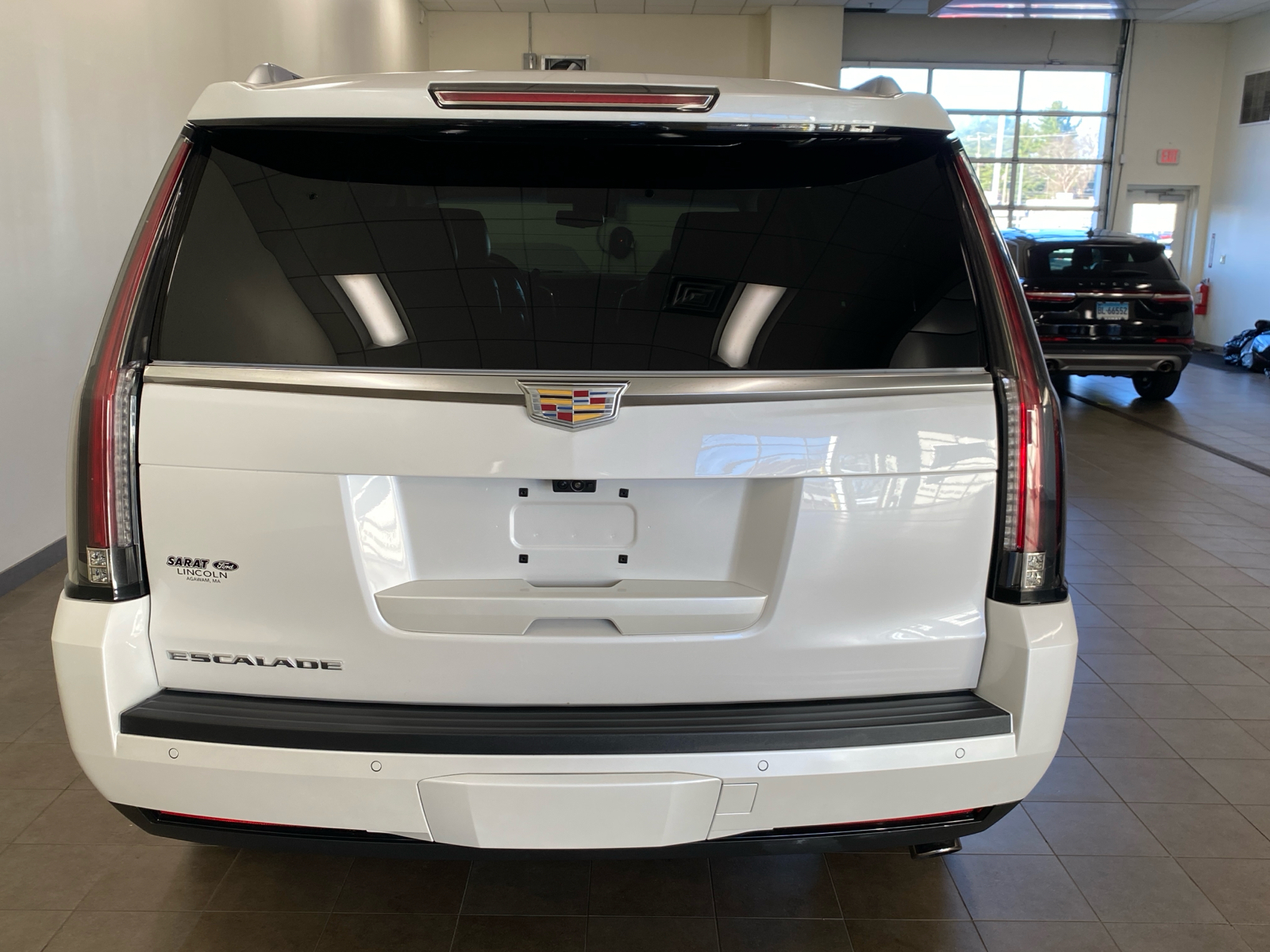 2019 Cadillac Escalade Luxury 6