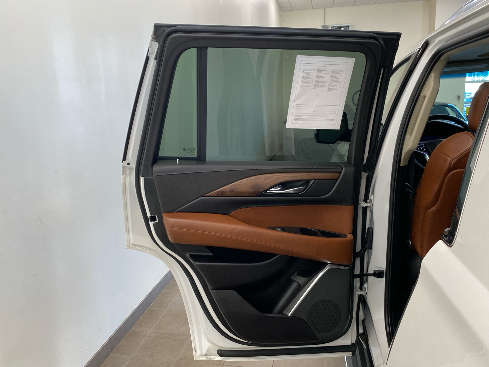 2019 Cadillac Escalade Luxury 8