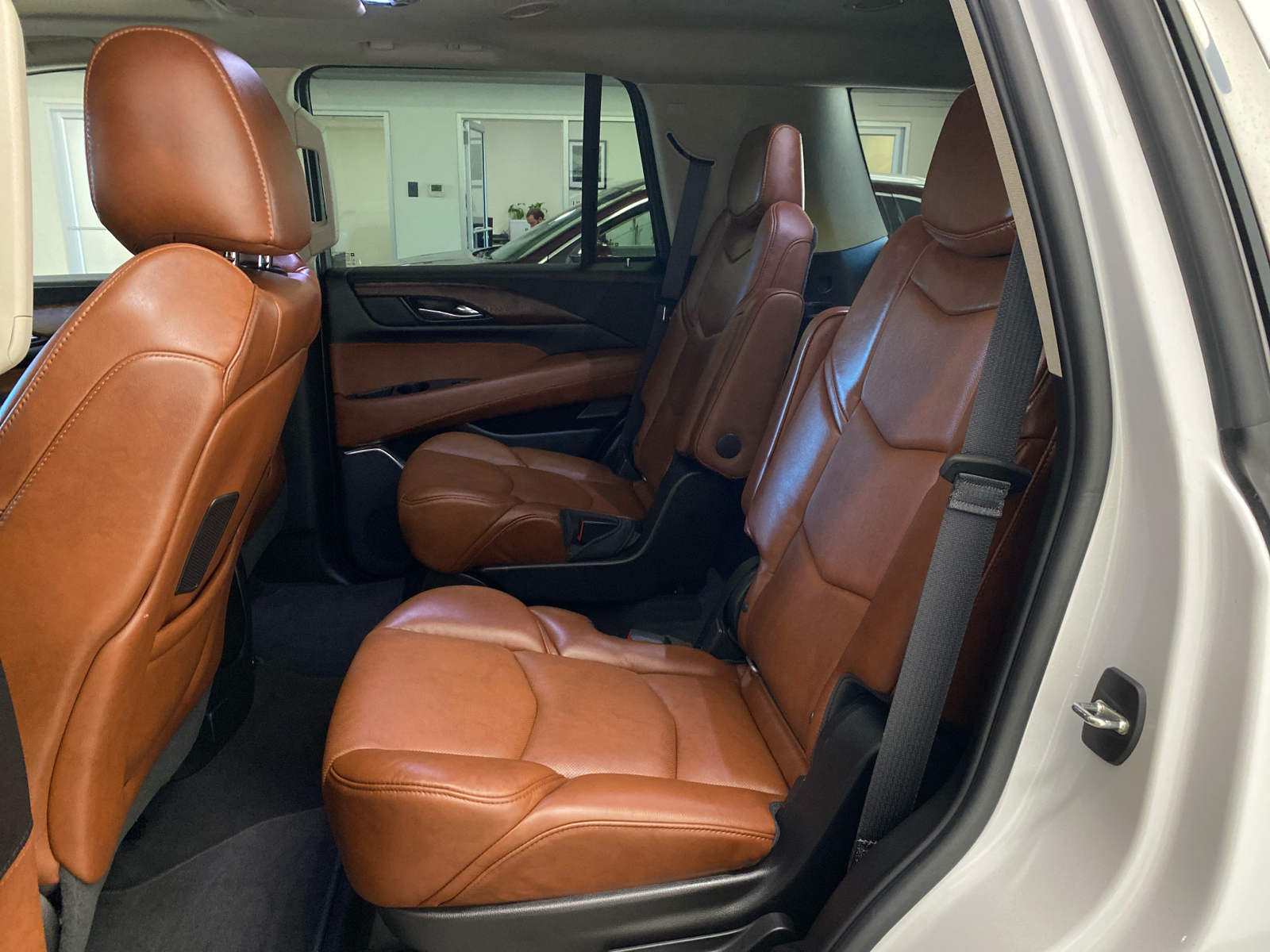 2019 Cadillac Escalade Luxury 9