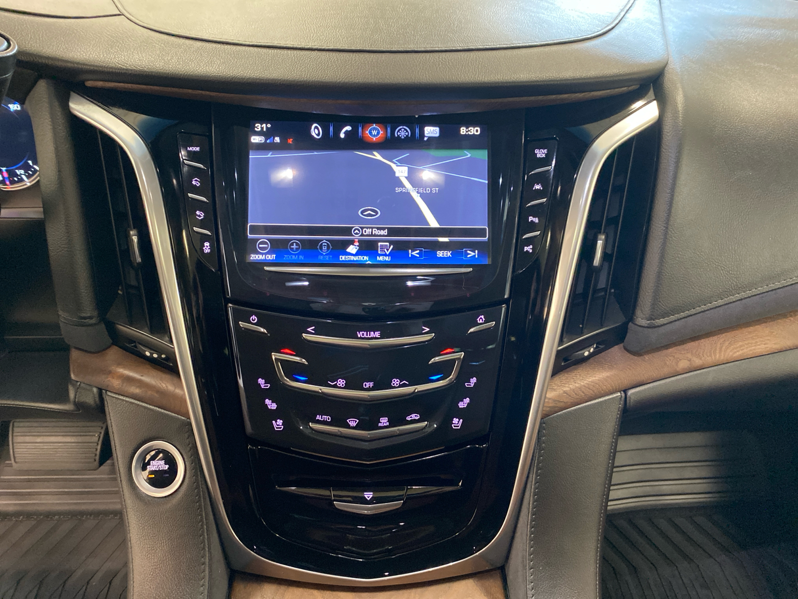 2019 Cadillac Escalade Luxury 25