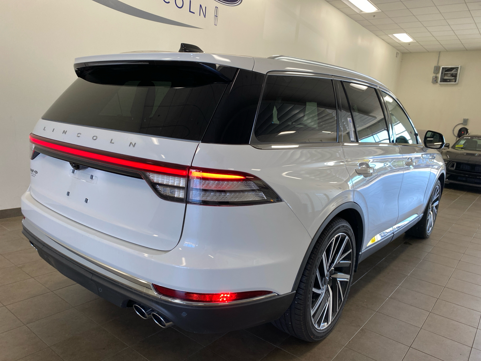 2025 Lincoln Aviator J7X0 AVIATOR RESERVE AWD 7