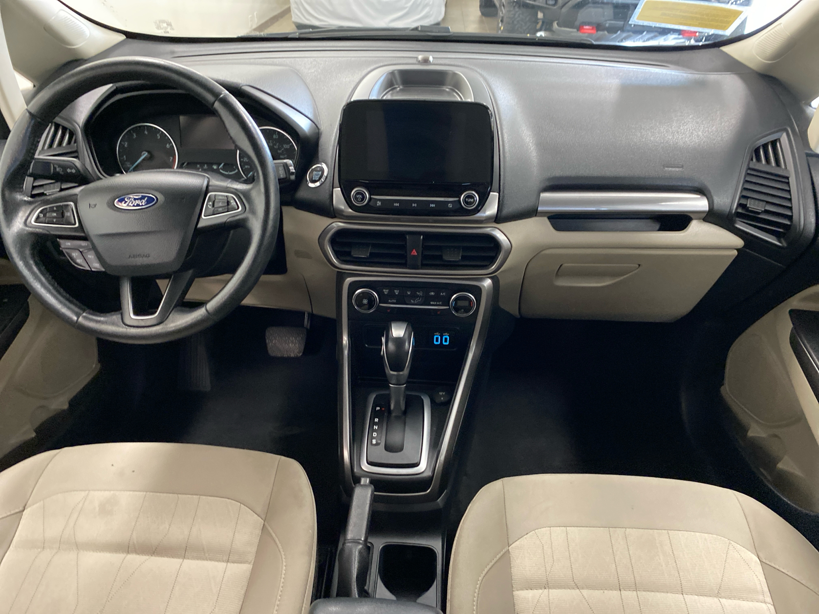 2019 Ford EcoSport  11