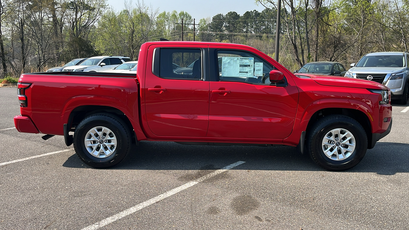 2024 Nissan Frontier SV 9