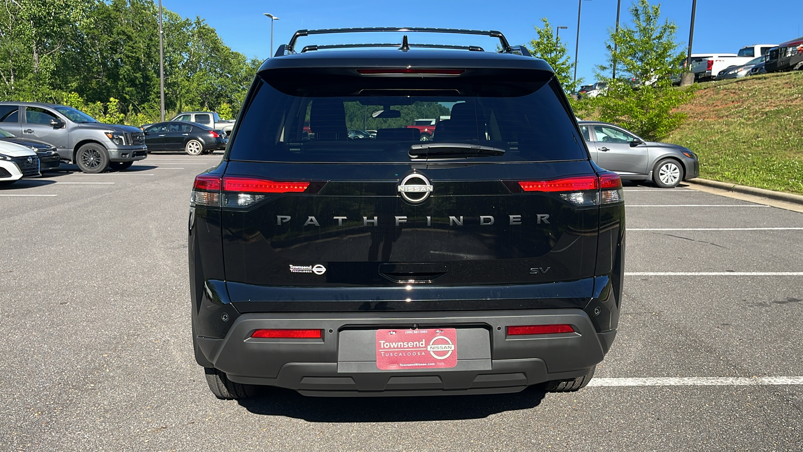 2024 Nissan Pathfinder SV 7