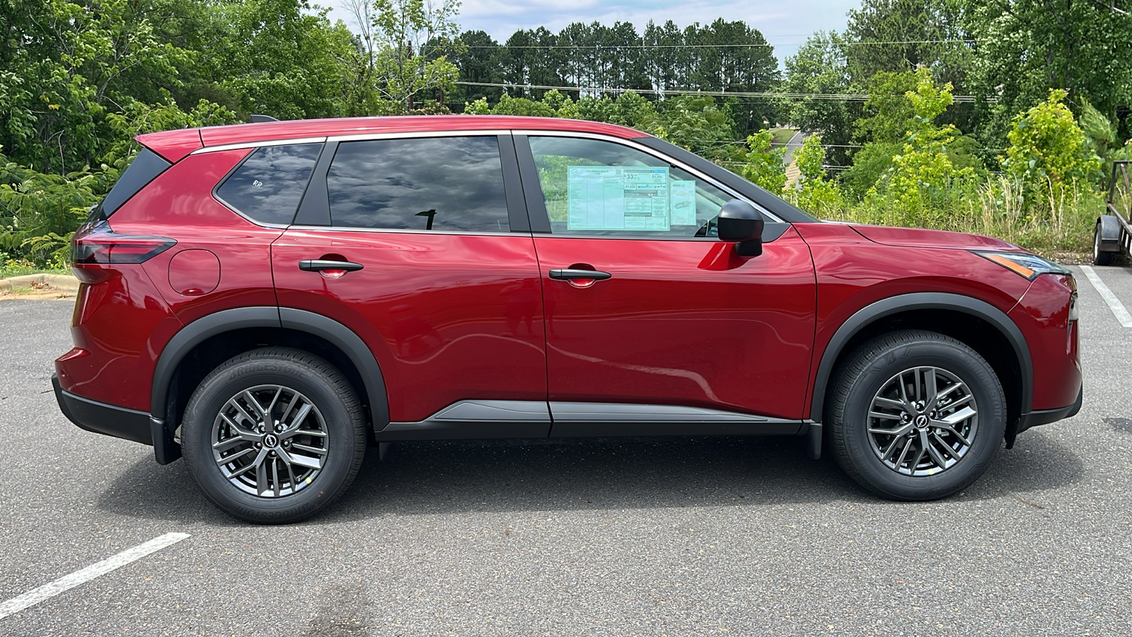 2024 Nissan Rogue S 9