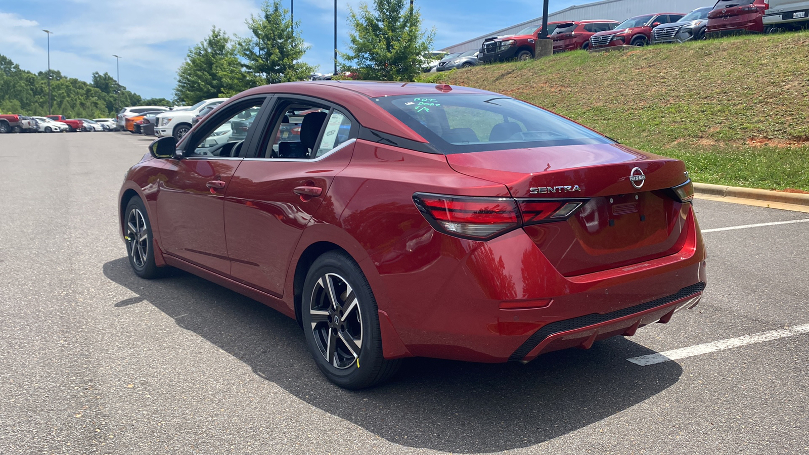 2024 Nissan Sentra SV 6