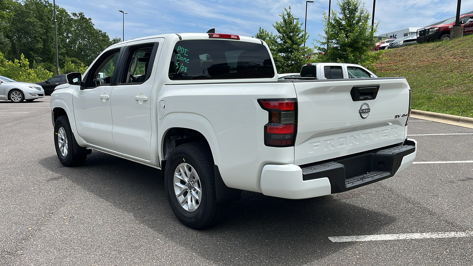 2024 Nissan Frontier SV 6