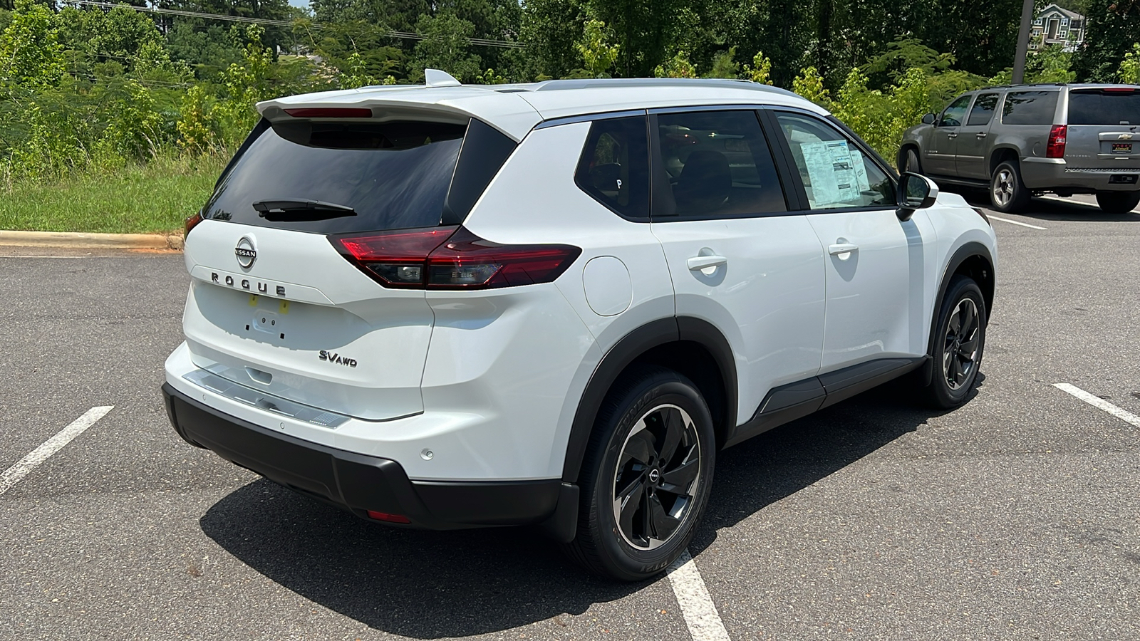 2024 Nissan Rogue SV 8