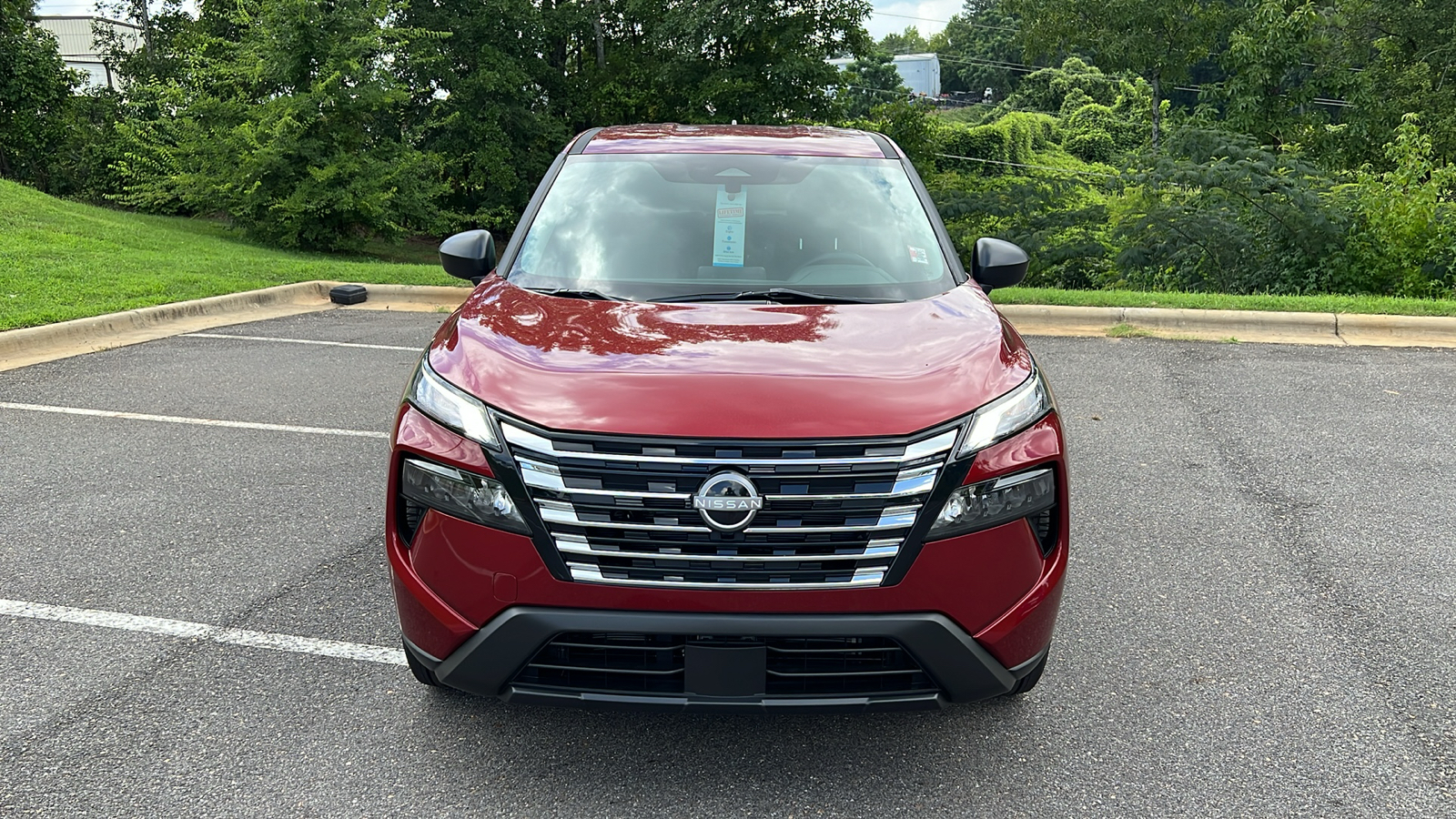 2024 Nissan Rogue S 3