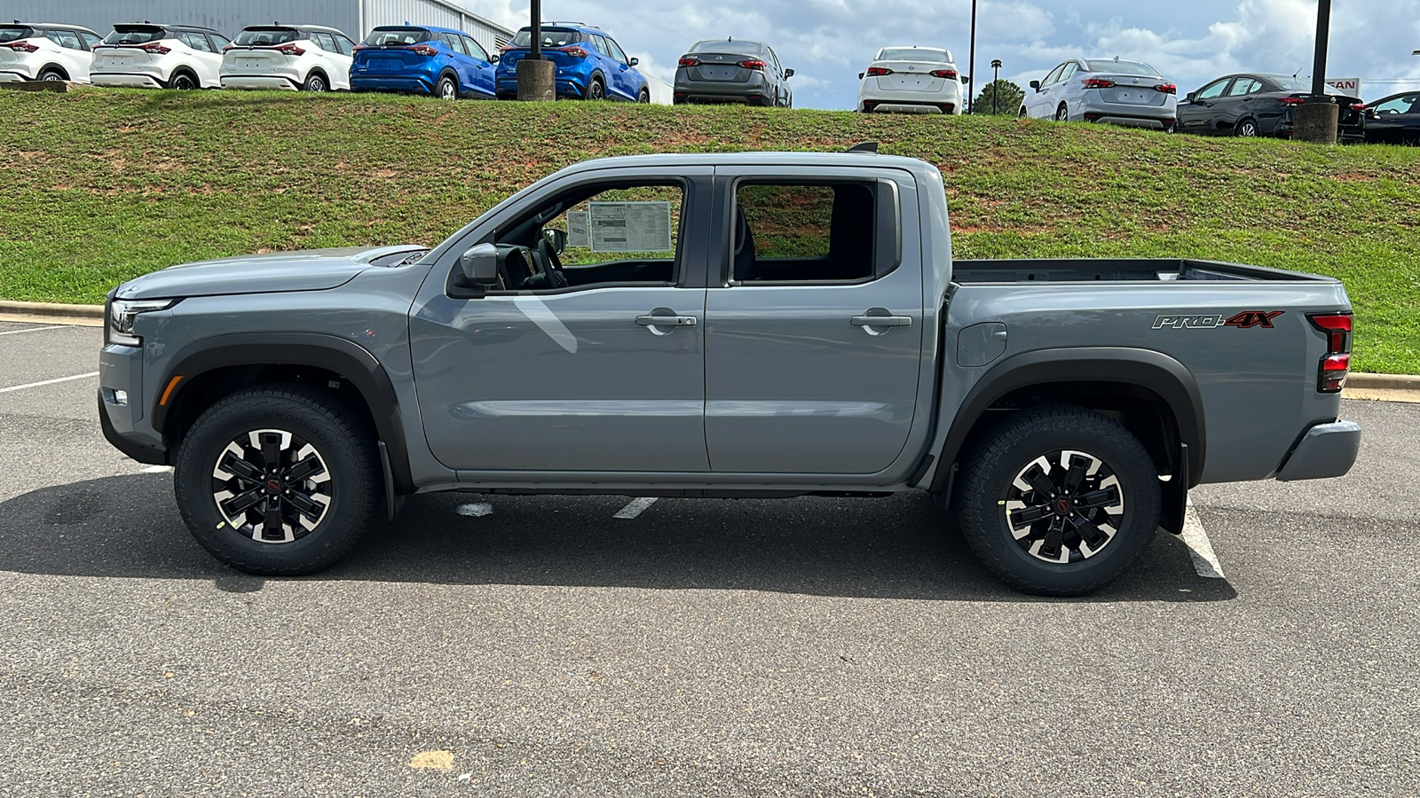 2024 Nissan Frontier PRO-4X 5