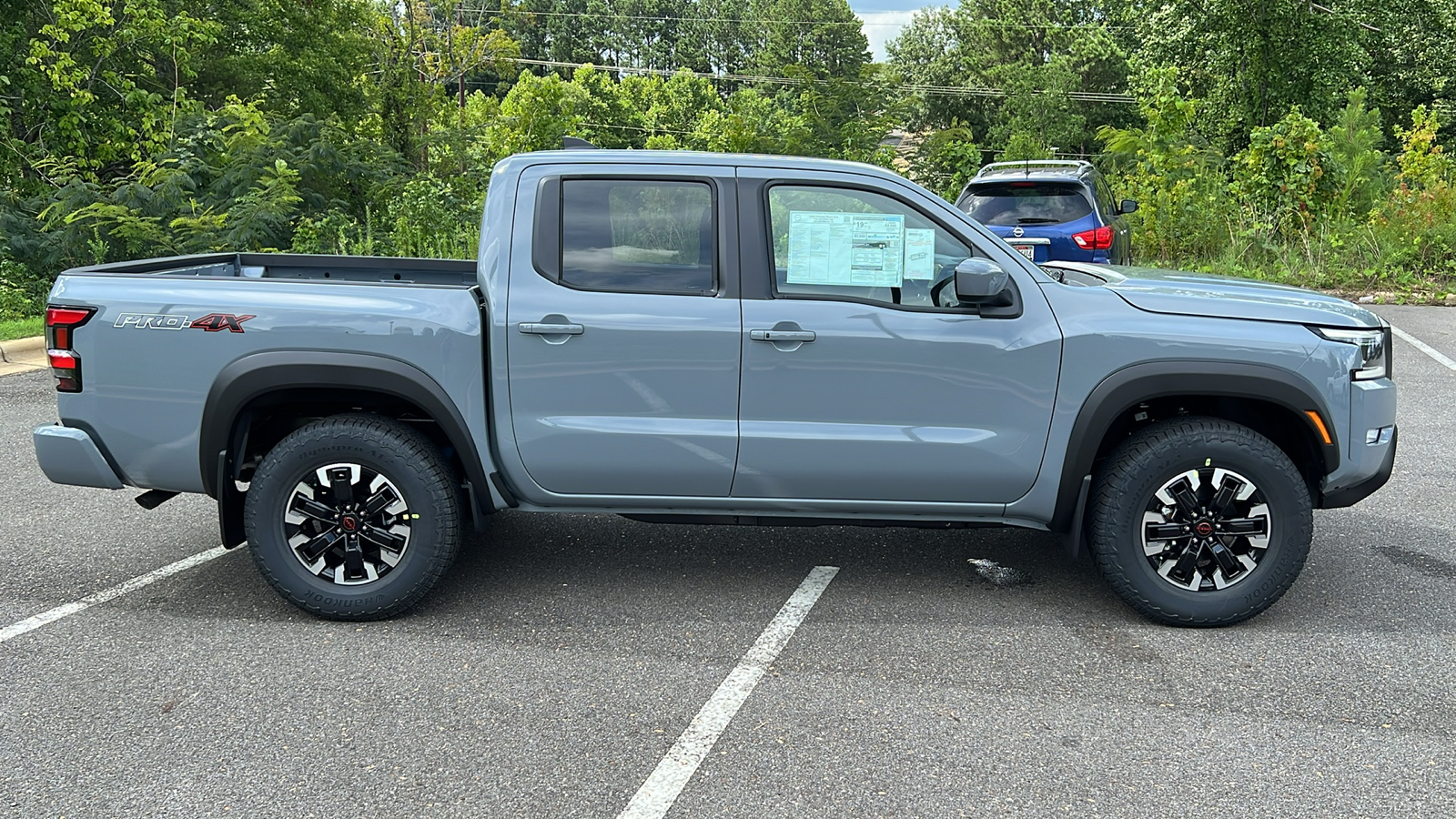 2024 Nissan Frontier PRO-4X 9