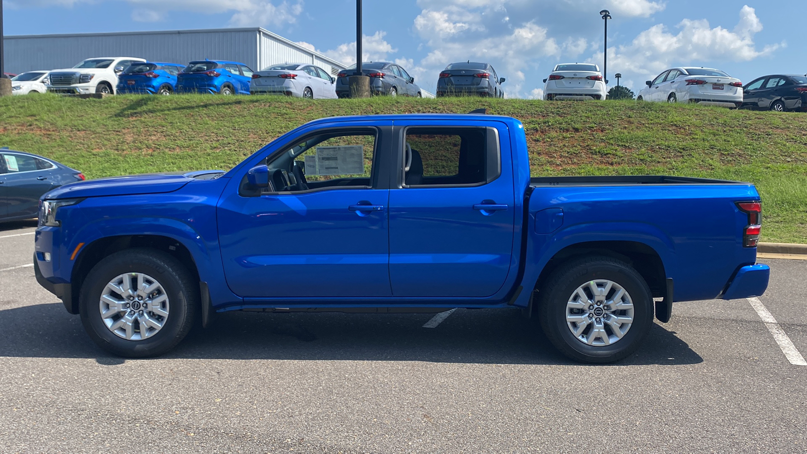 2024 Nissan Frontier SV 5