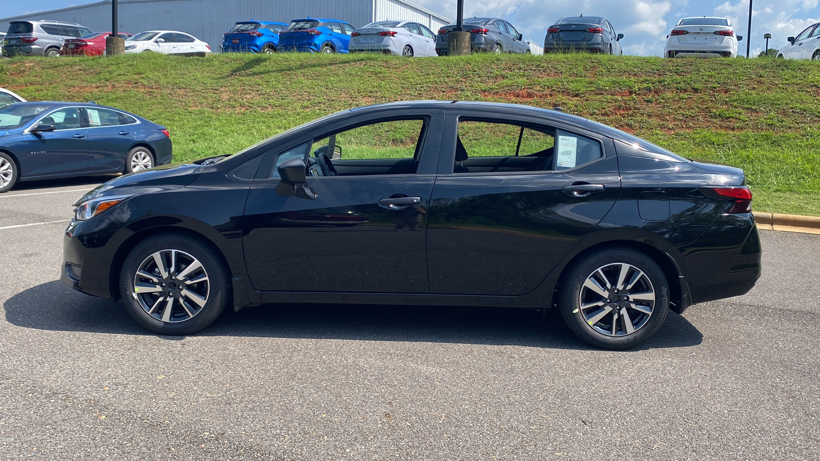 2024 Nissan Versa S 5