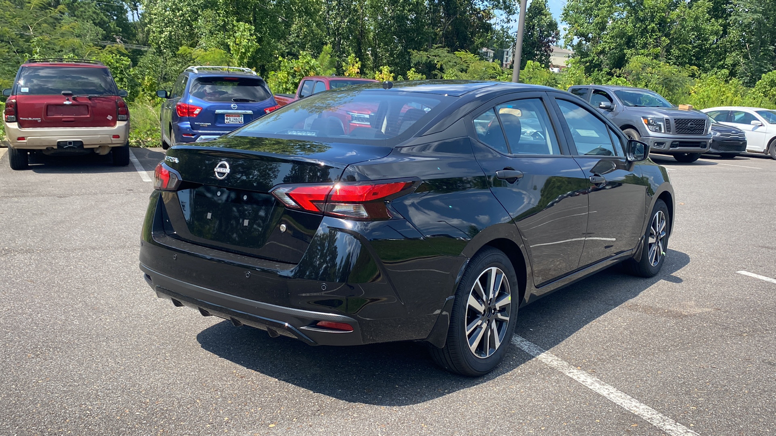 2024 Nissan Versa S 8