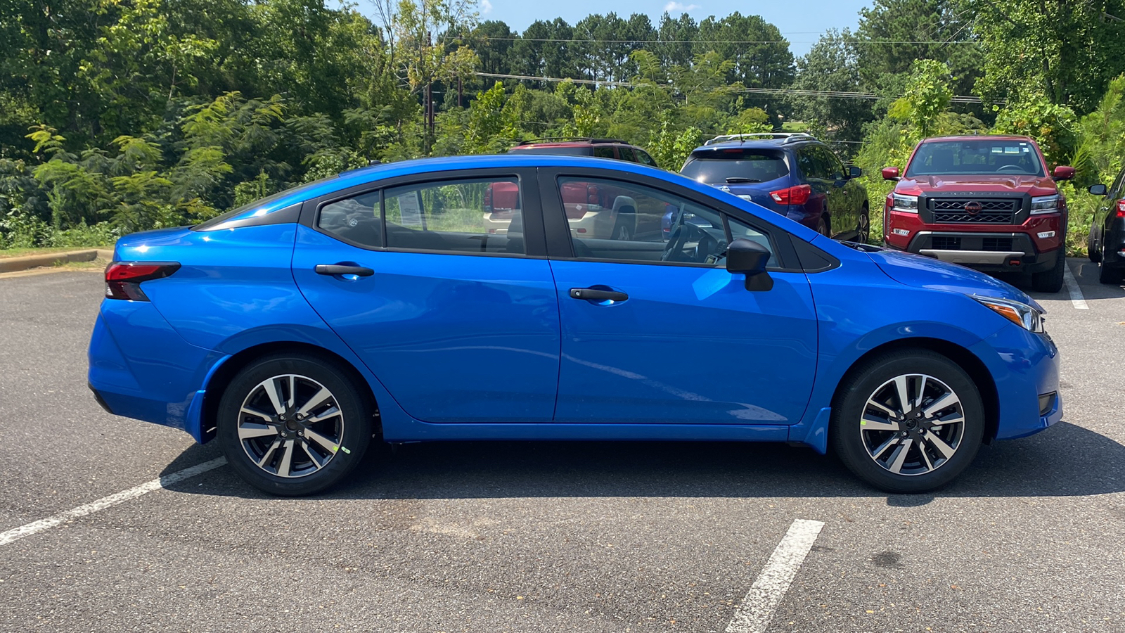 2024 Nissan Versa S 9