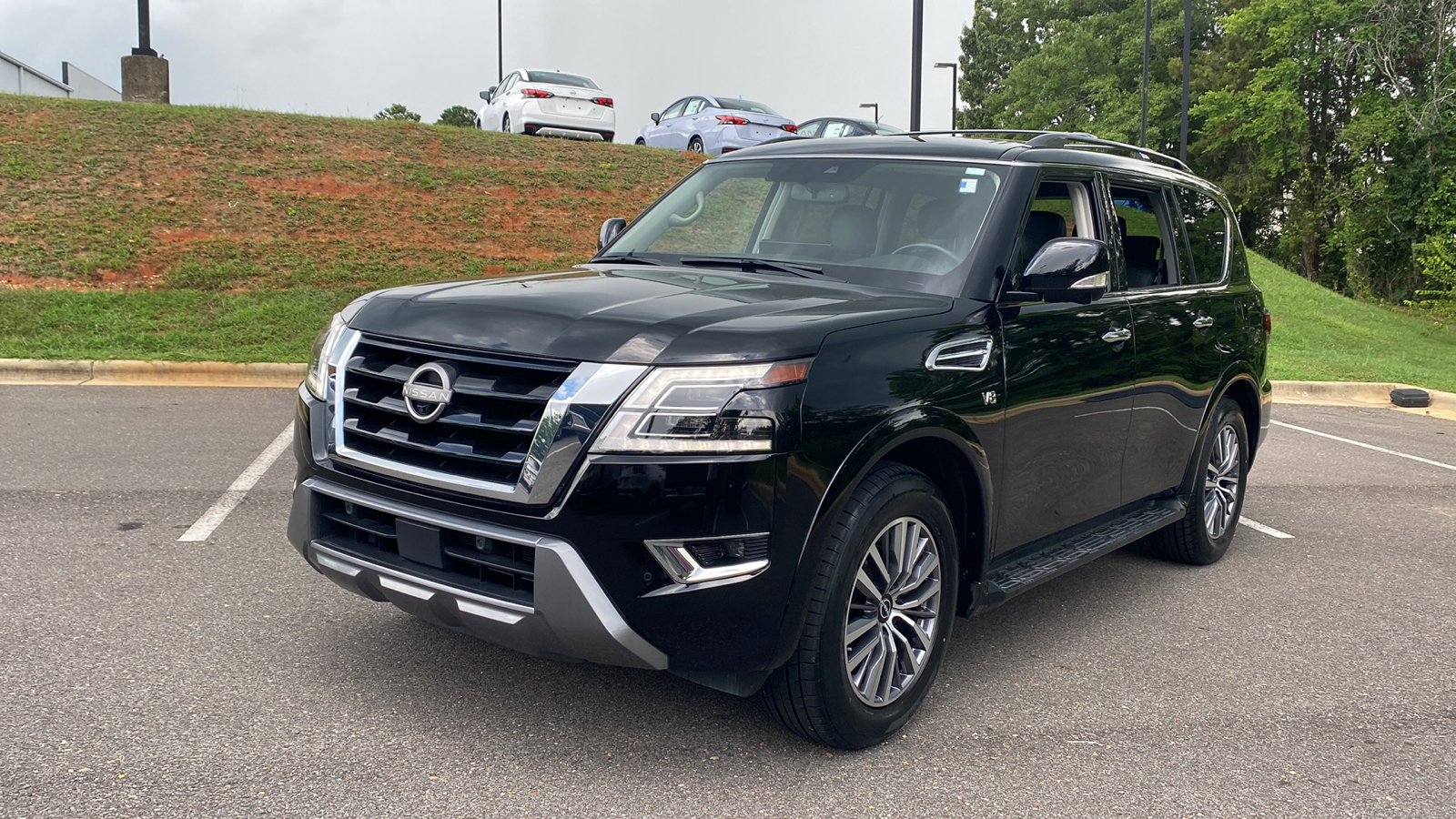 2022 Nissan Armada SL 4