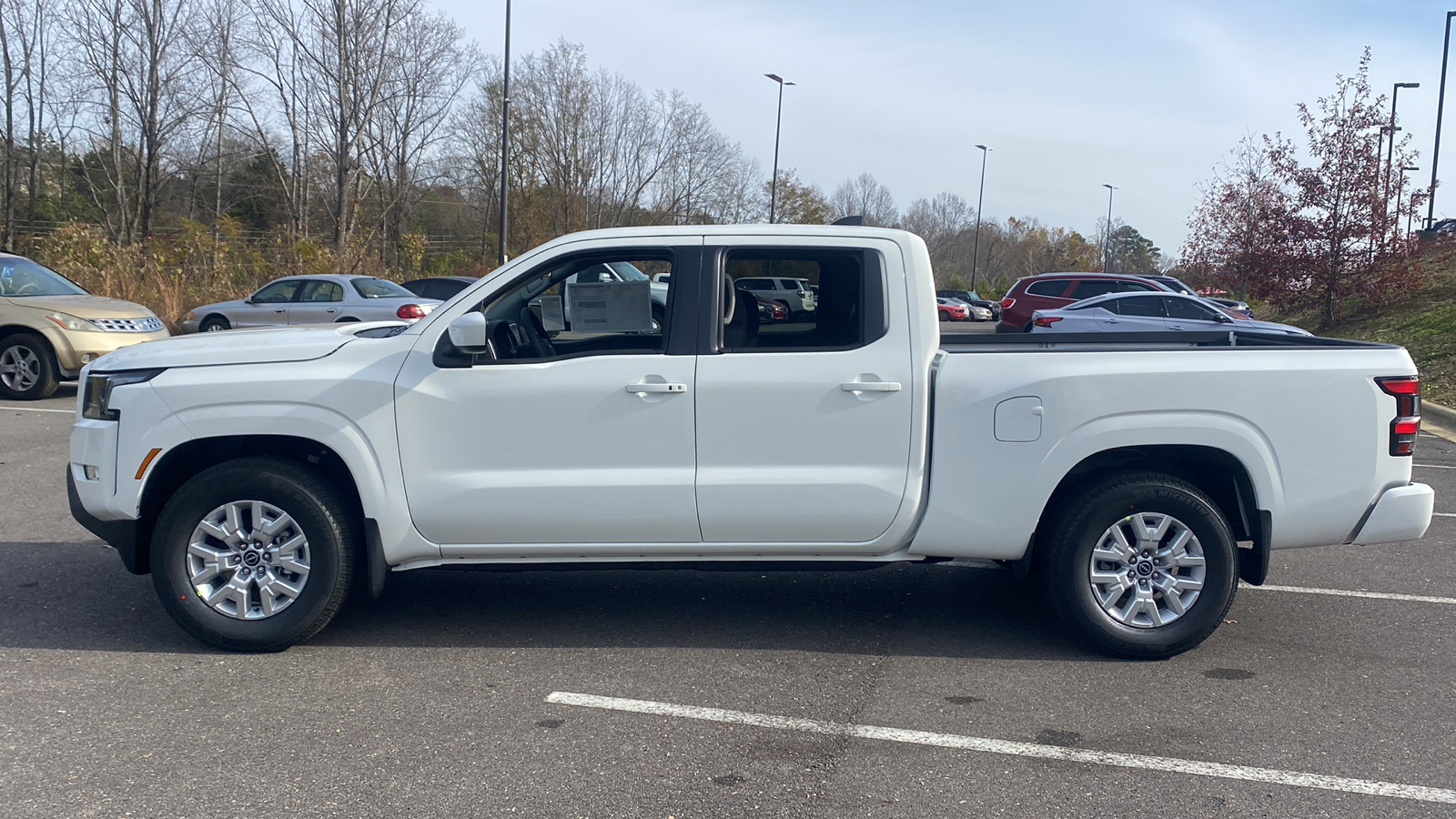 2024 Nissan Frontier SV 5