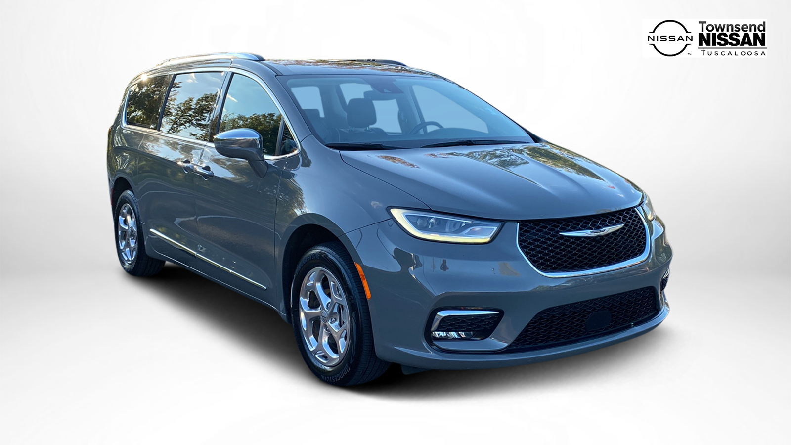 2021 Chrysler Pacifica Limited 1