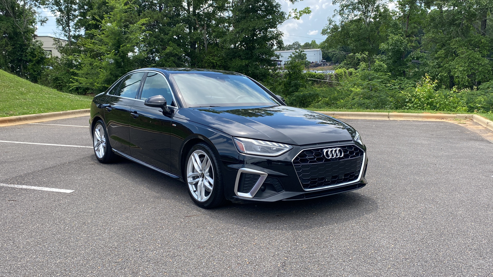 2022 Audi A4 S line Premium Plus 2