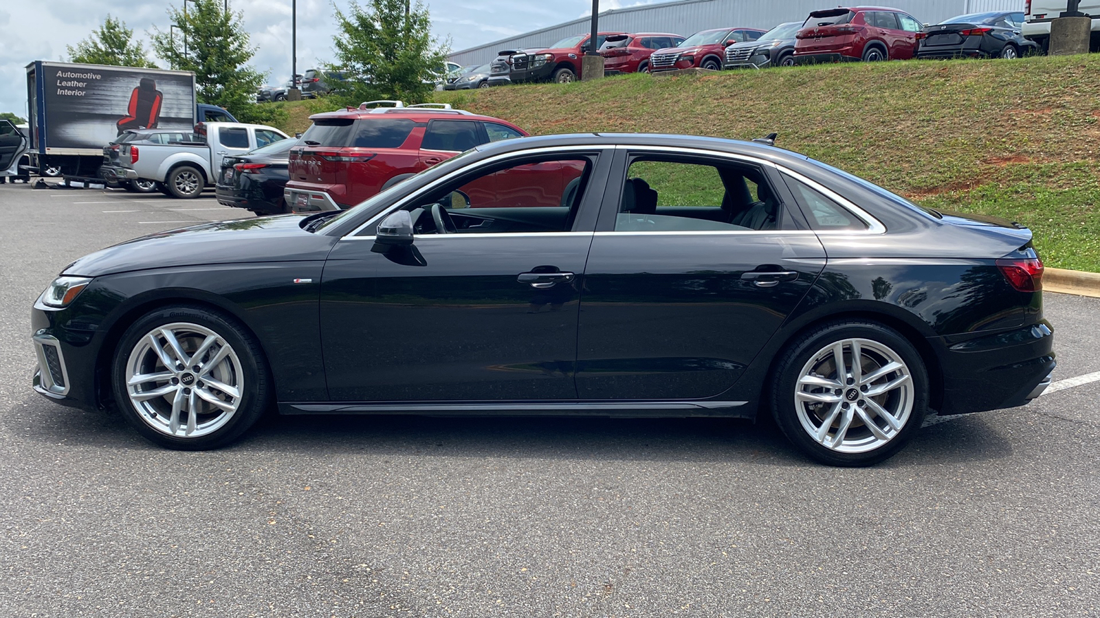 2022 Audi A4 S line Premium Plus 5