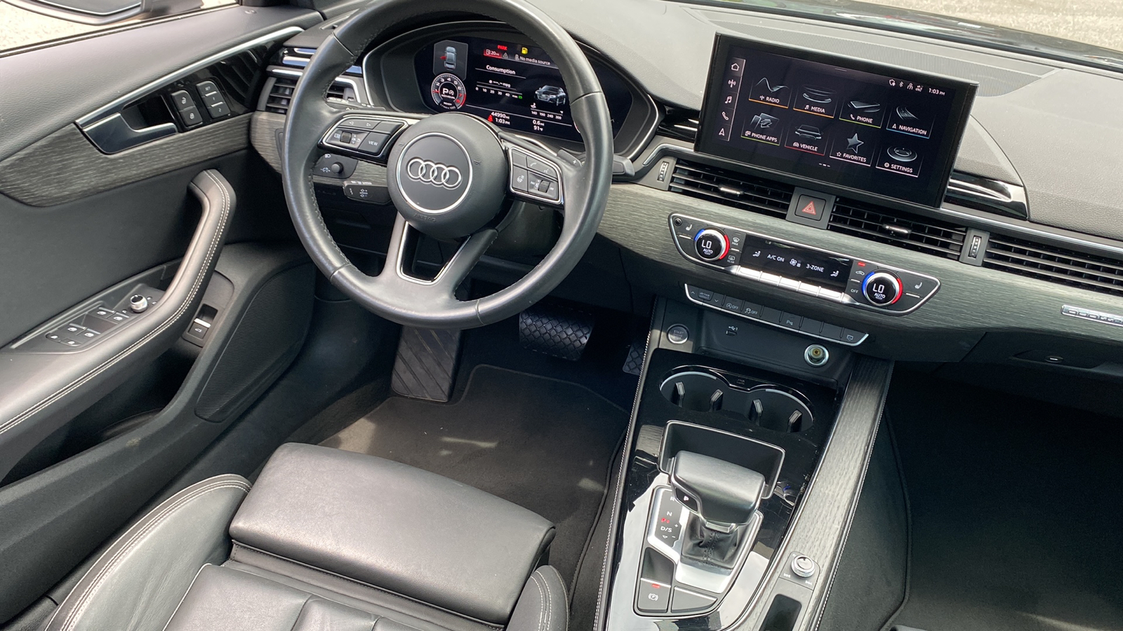 2022 Audi A4 S line Premium Plus 29