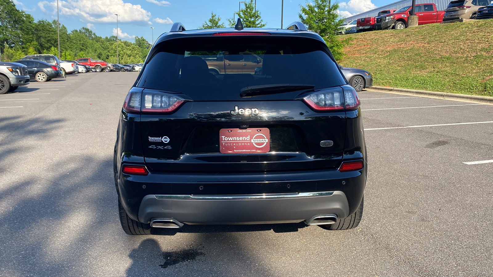 2019 Jeep Cherokee Overland 7