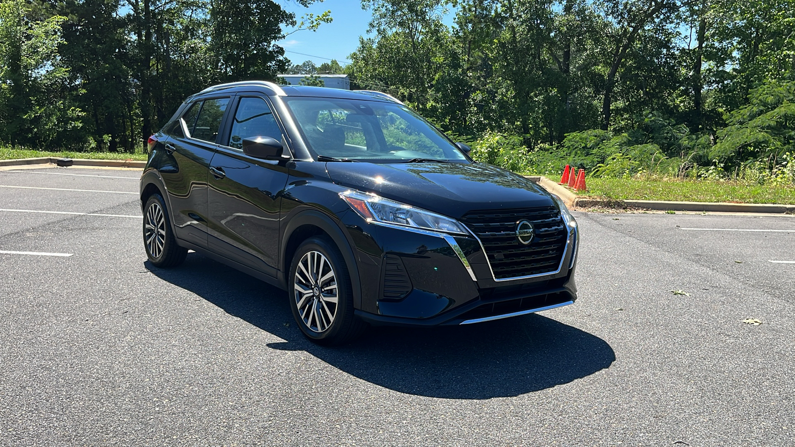 2021 Nissan Kicks SV 2