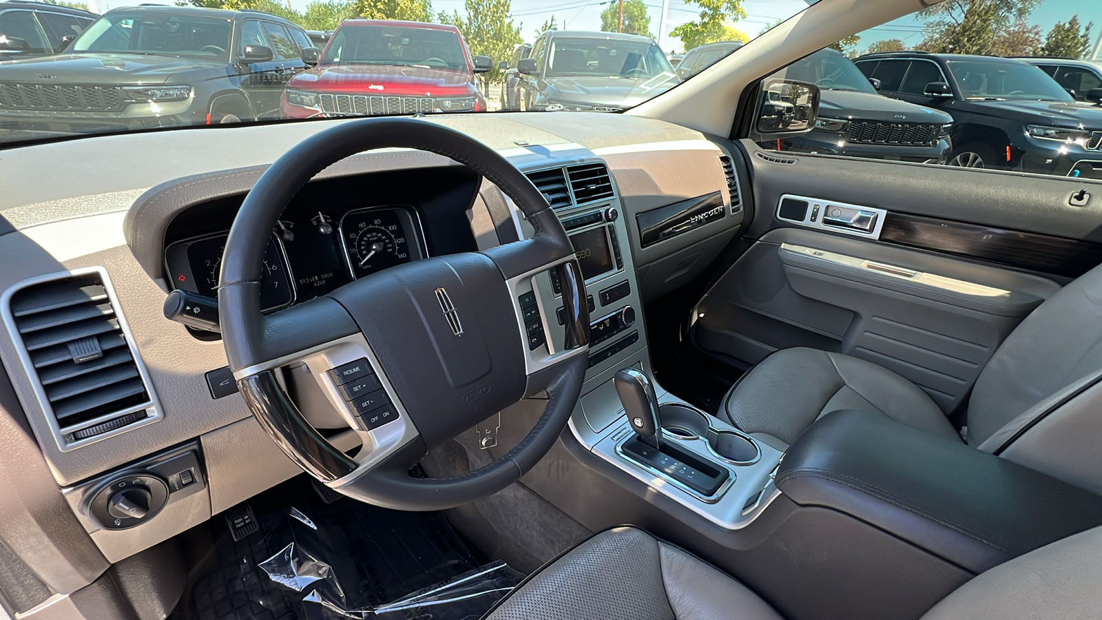 2010 Lincoln MKX  2