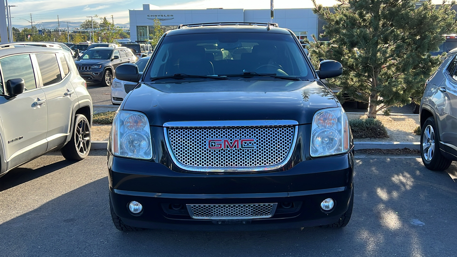 2013 GMC Yukon Denali 2