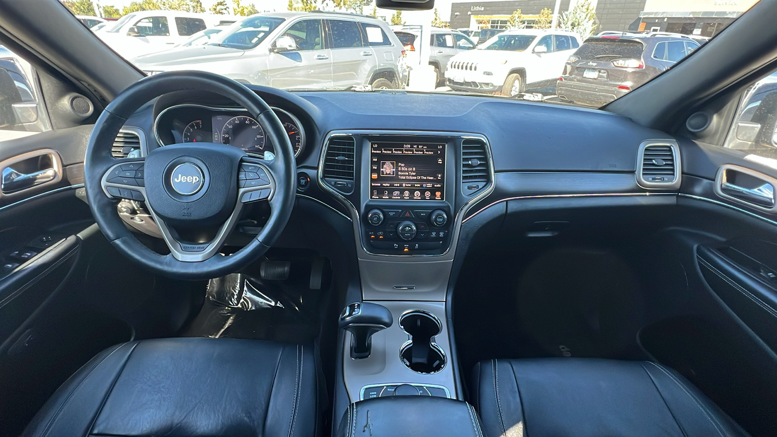 2014 Jeep Grand Cherokee Limited 10