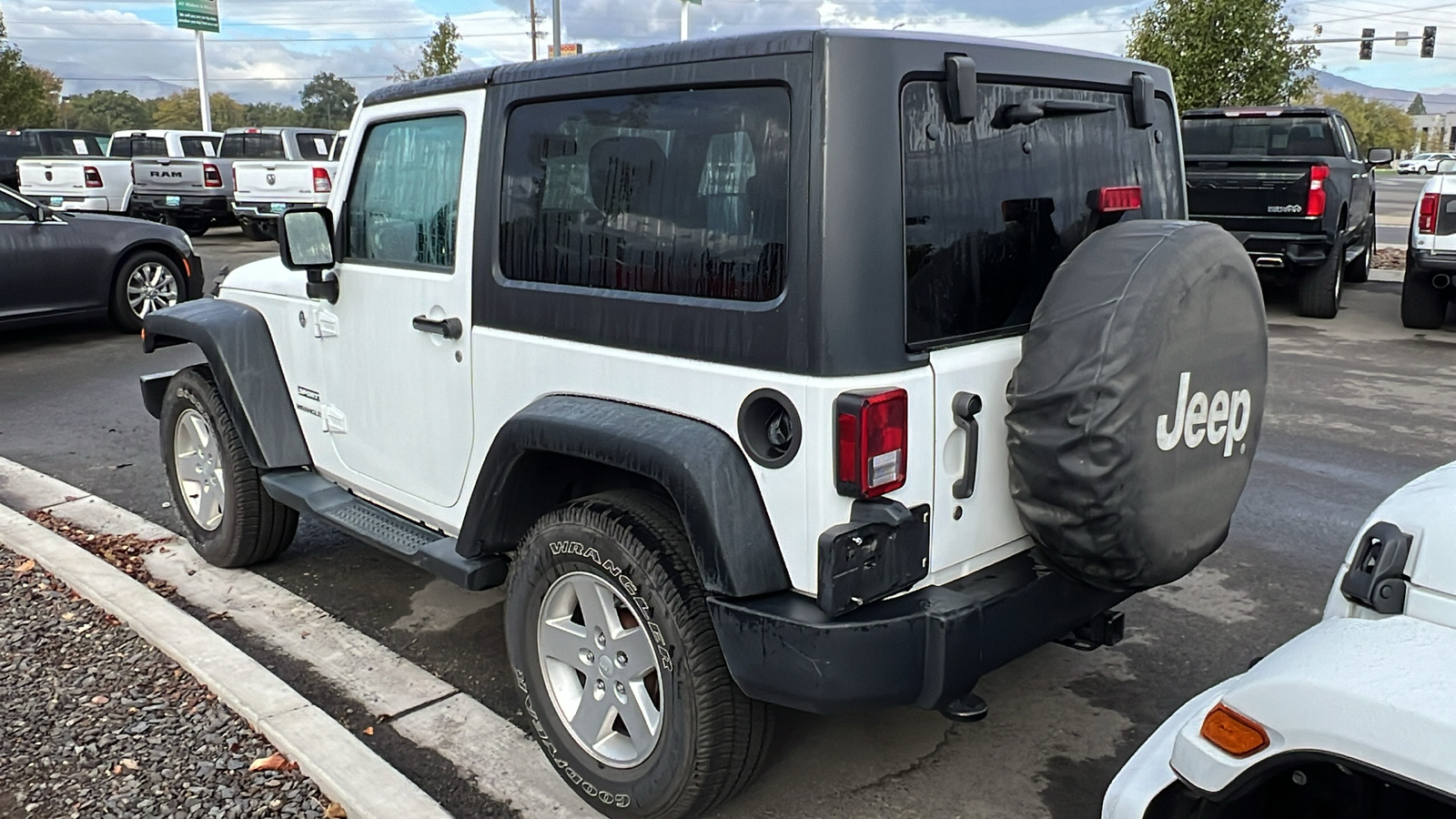 2014 Jeep Wrangler Sport 10