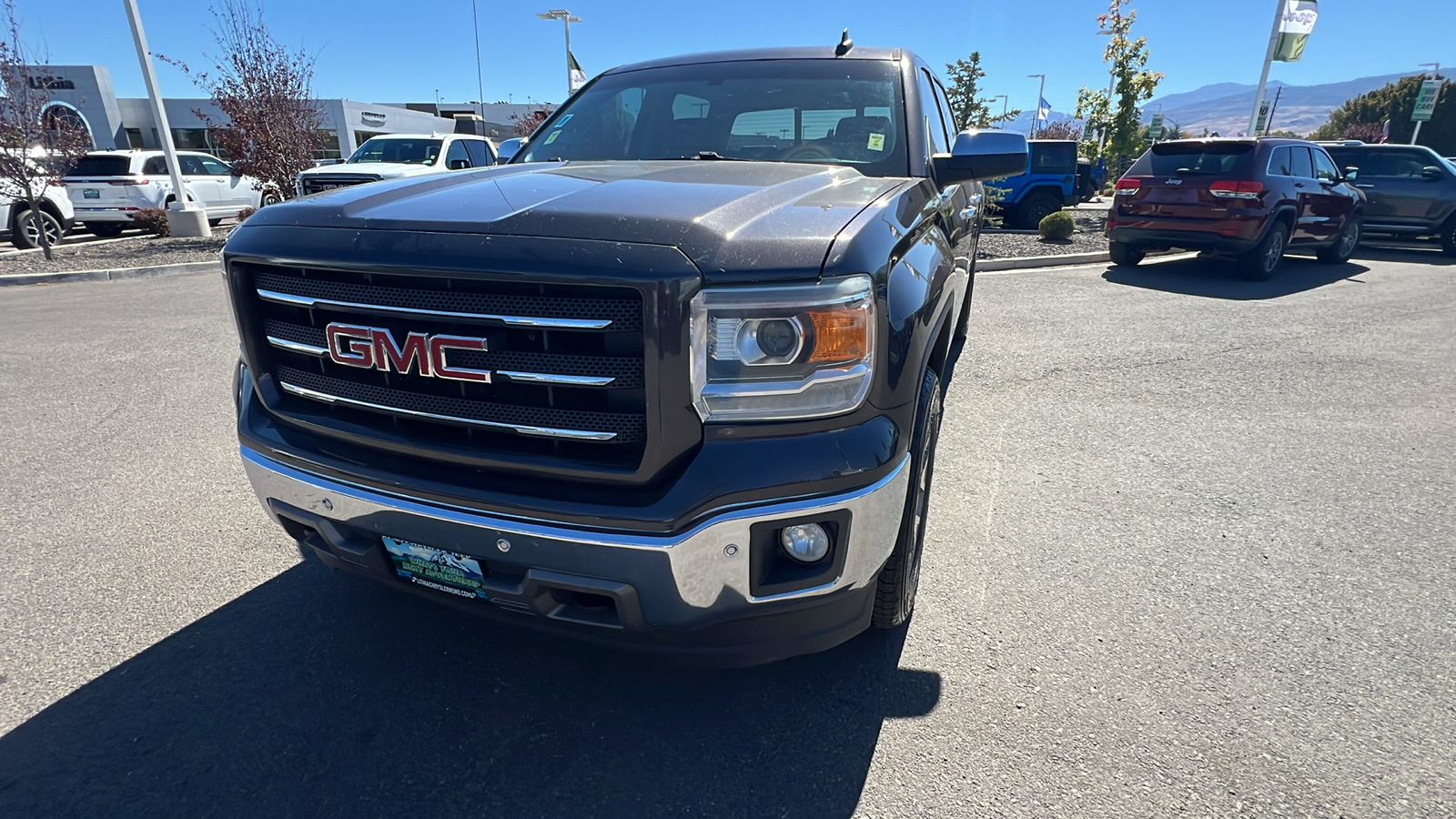 2015 GMC Sierra 1500 SLT 4WD Crew Cab 153.0 22