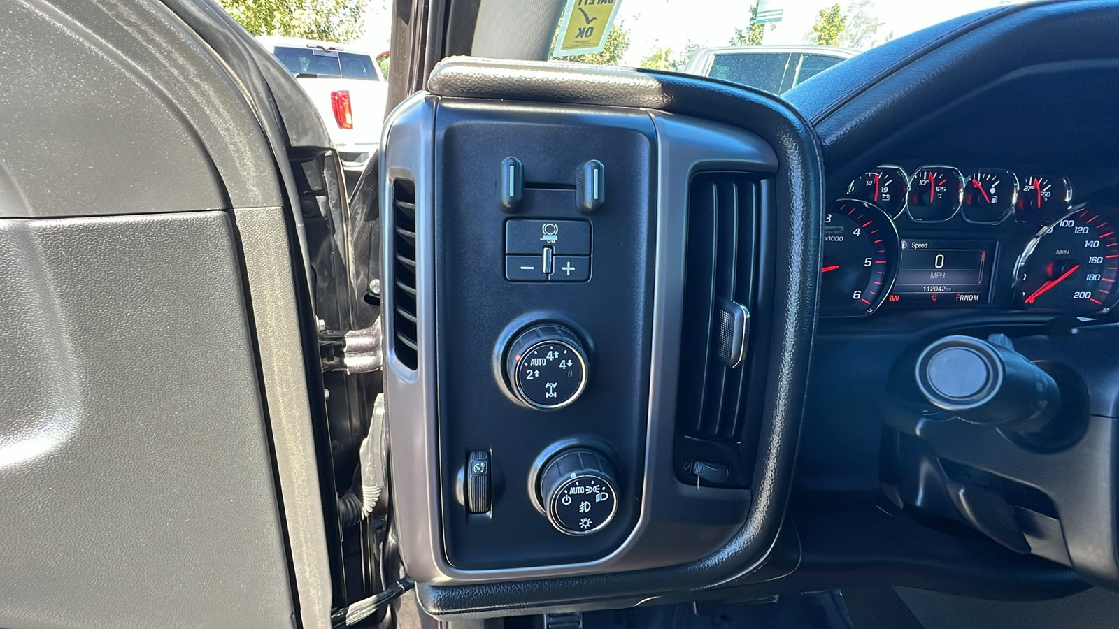 2015 GMC Sierra 1500 SLT 4WD Crew Cab 153.0 29