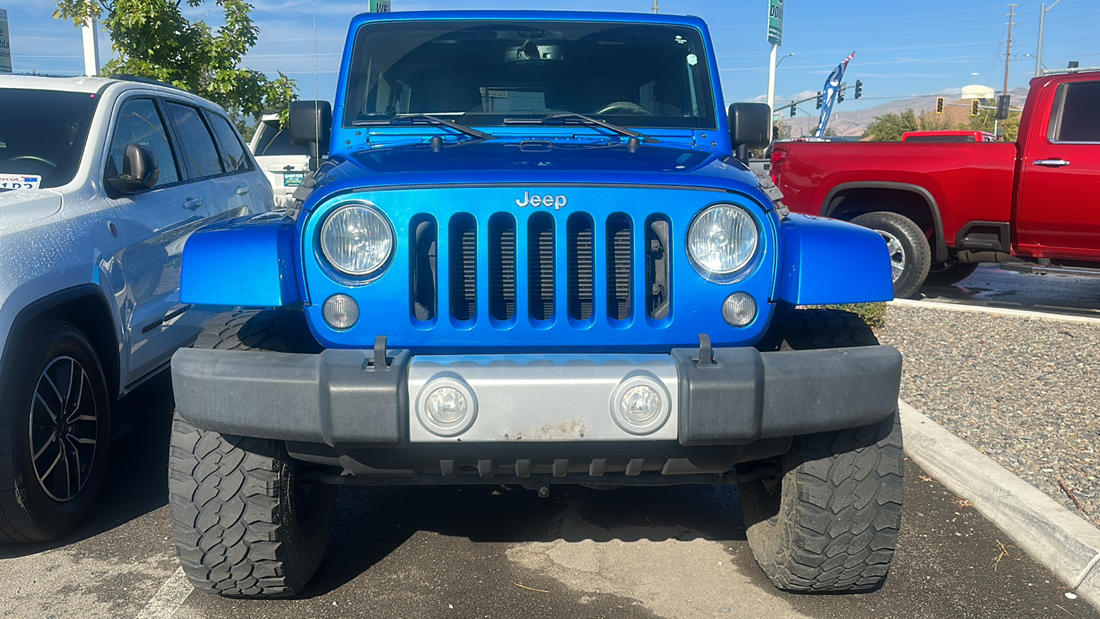 2015 Jeep Wrangler Unlimited Sahara 2