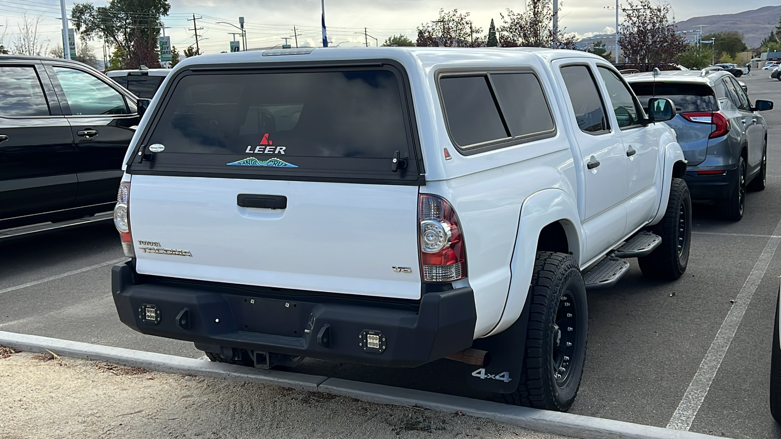 2015 Toyota Tacoma 4WD Double Cab V6 AT 8