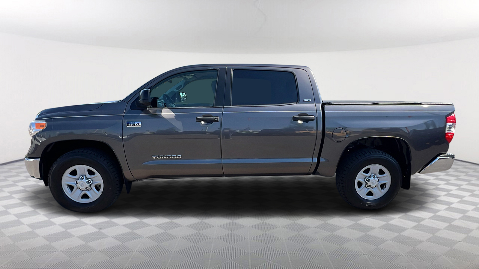 2015 Toyota Tundra SR5 CrewMax 5.7L V8 6-Spd AT 3