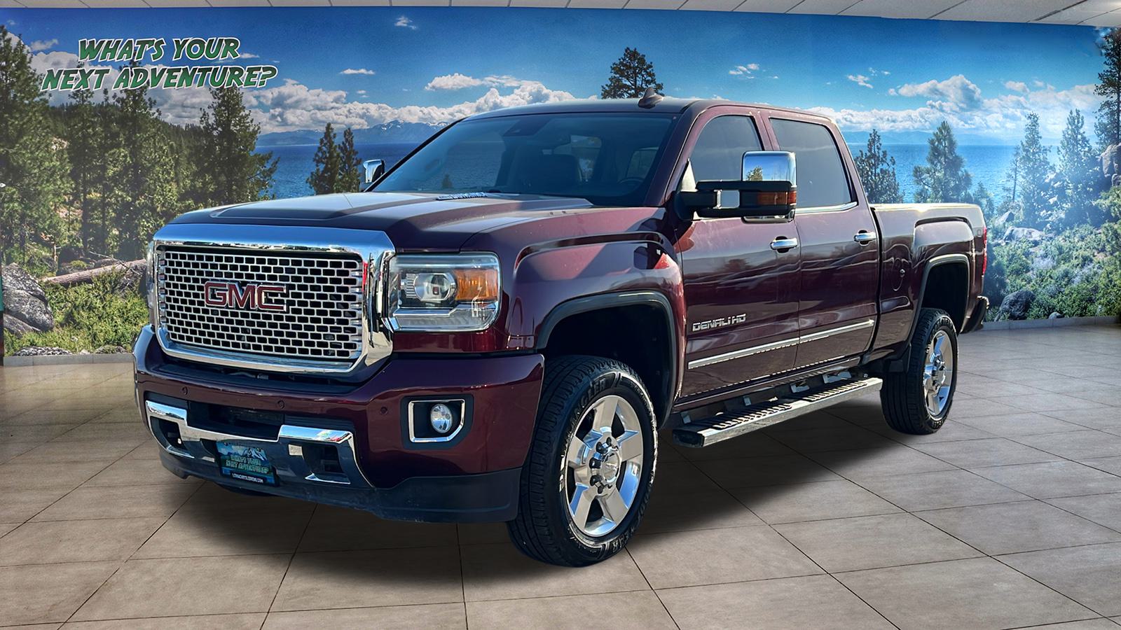 2016 GMC Sierra 2500HD Denali 4WD Crew Cab 153.7 1