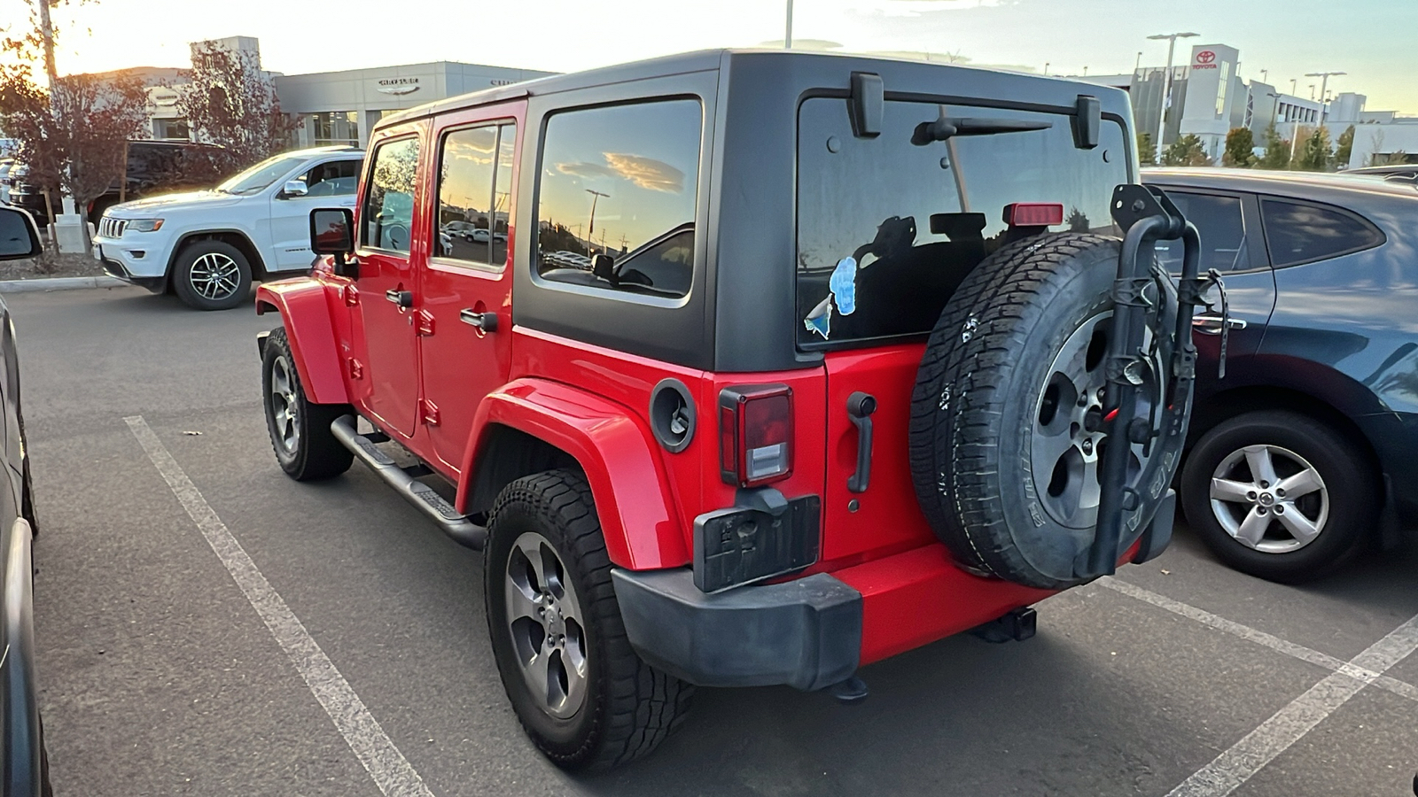 2016 Jeep Wrangler Unlimited Sahara 9