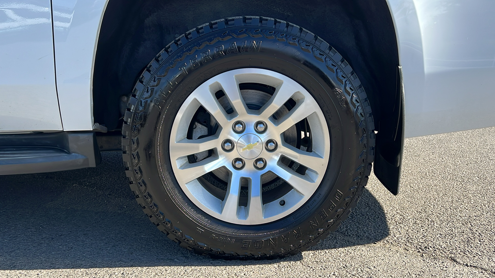 2016 Chevrolet Suburban LT 8