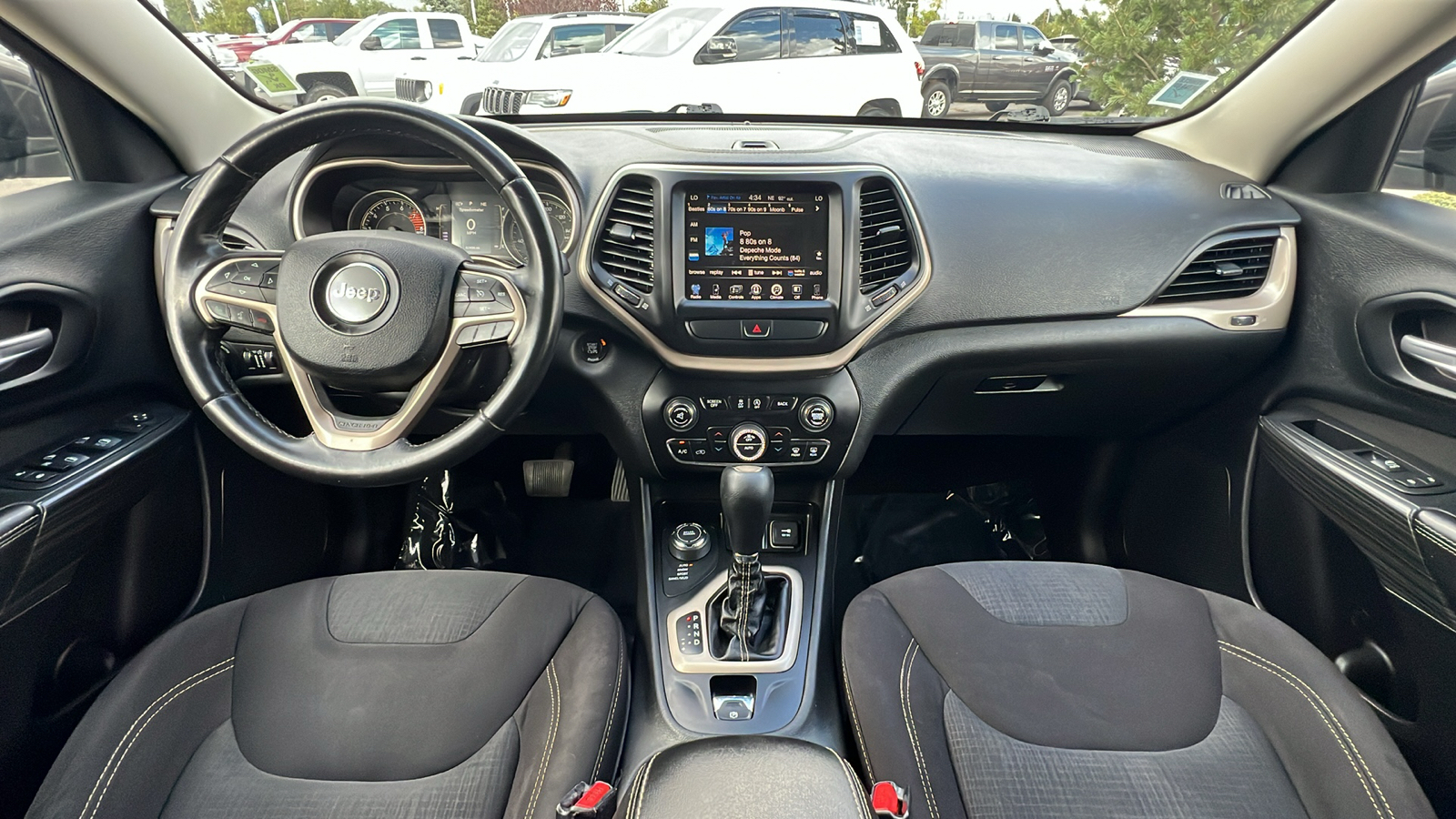 2016 Jeep Cherokee Latitude 10