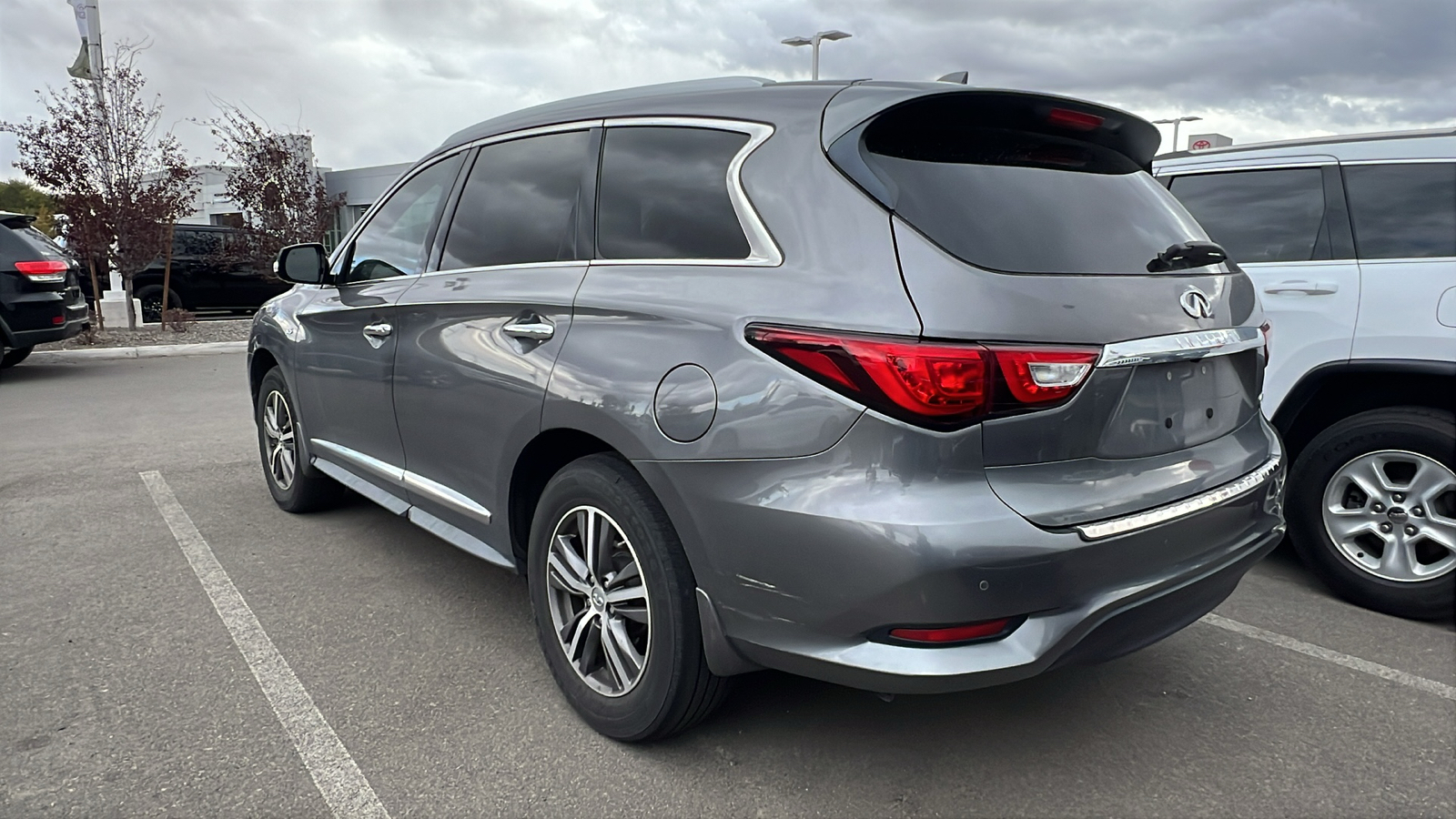 2017 INFINITI QX60  3