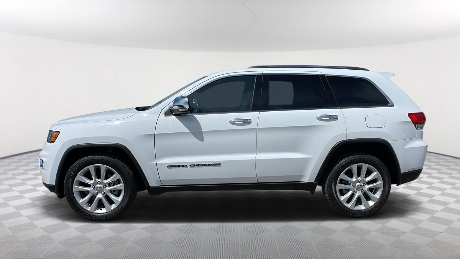 2017 Jeep Grand Cherokee Limited 3