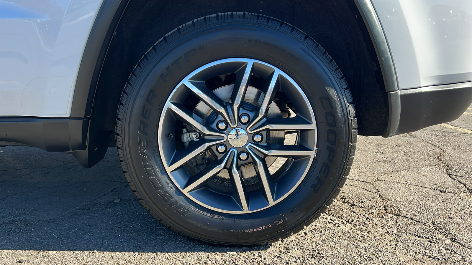 2017 Jeep Grand Cherokee Limited 8