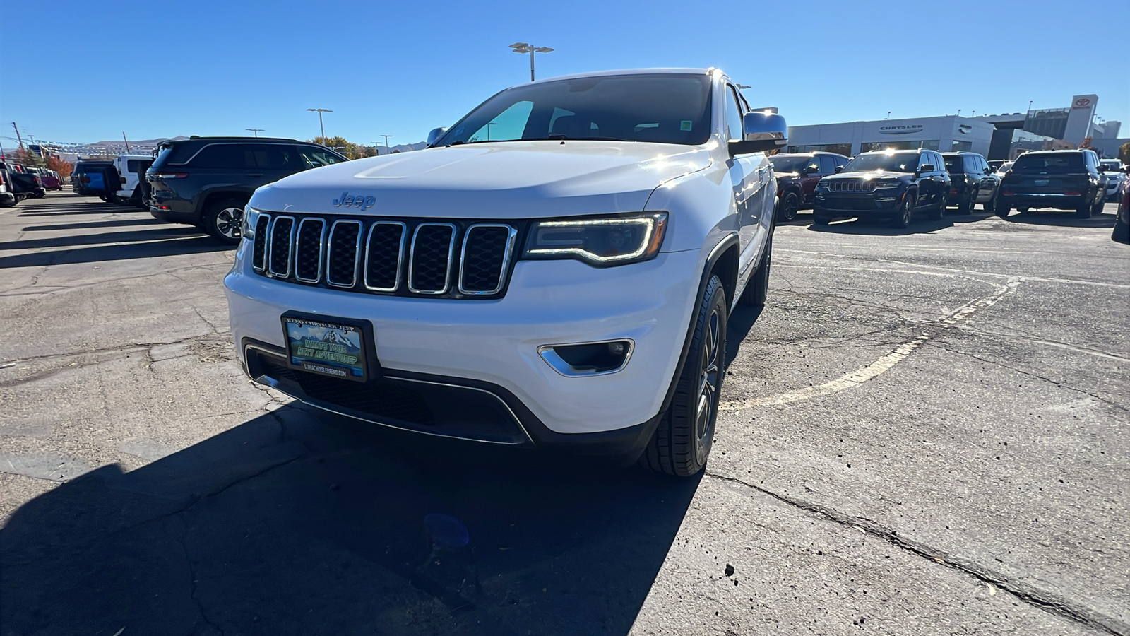 2017 Jeep Grand Cherokee Limited 22