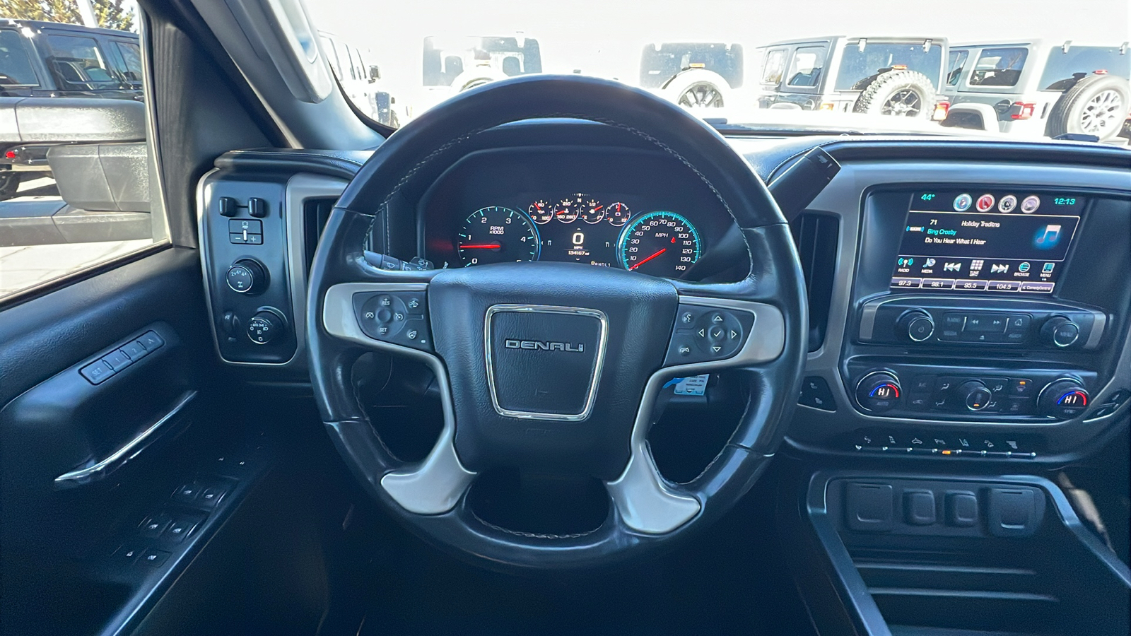 2017 GMC Sierra 2500HD Denali 4WD Crew Cab 153.7 15