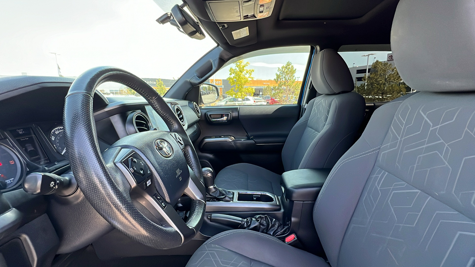 2017 Toyota Tacoma TRD Sport Double Cab 5 Bed V6 4x4 AT 11