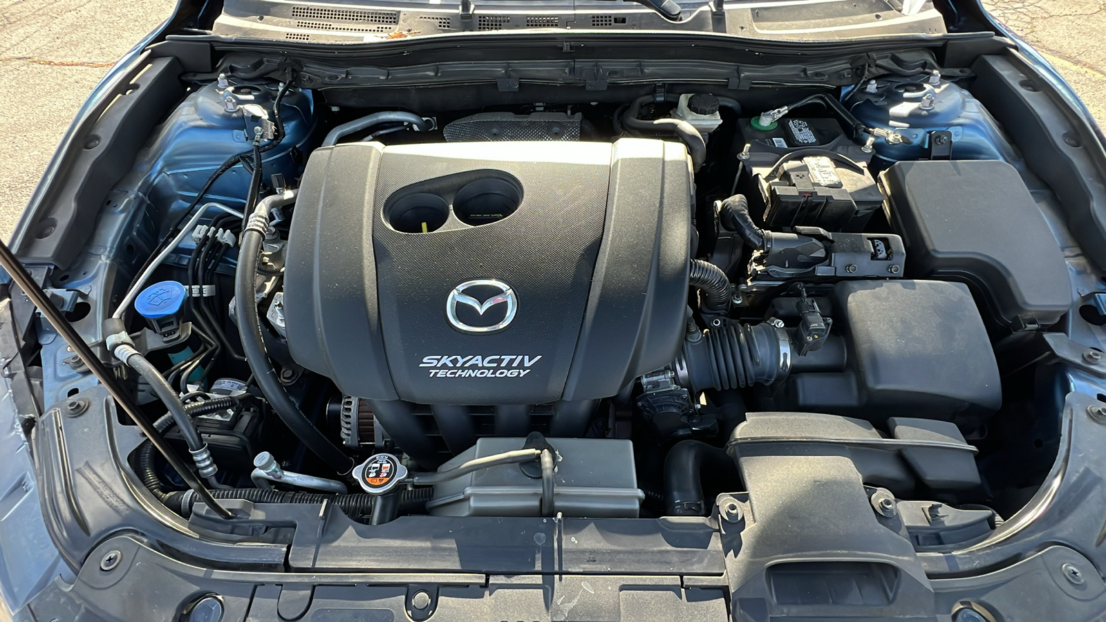 2017 Mazda Mazda3 4-Door Sport 9