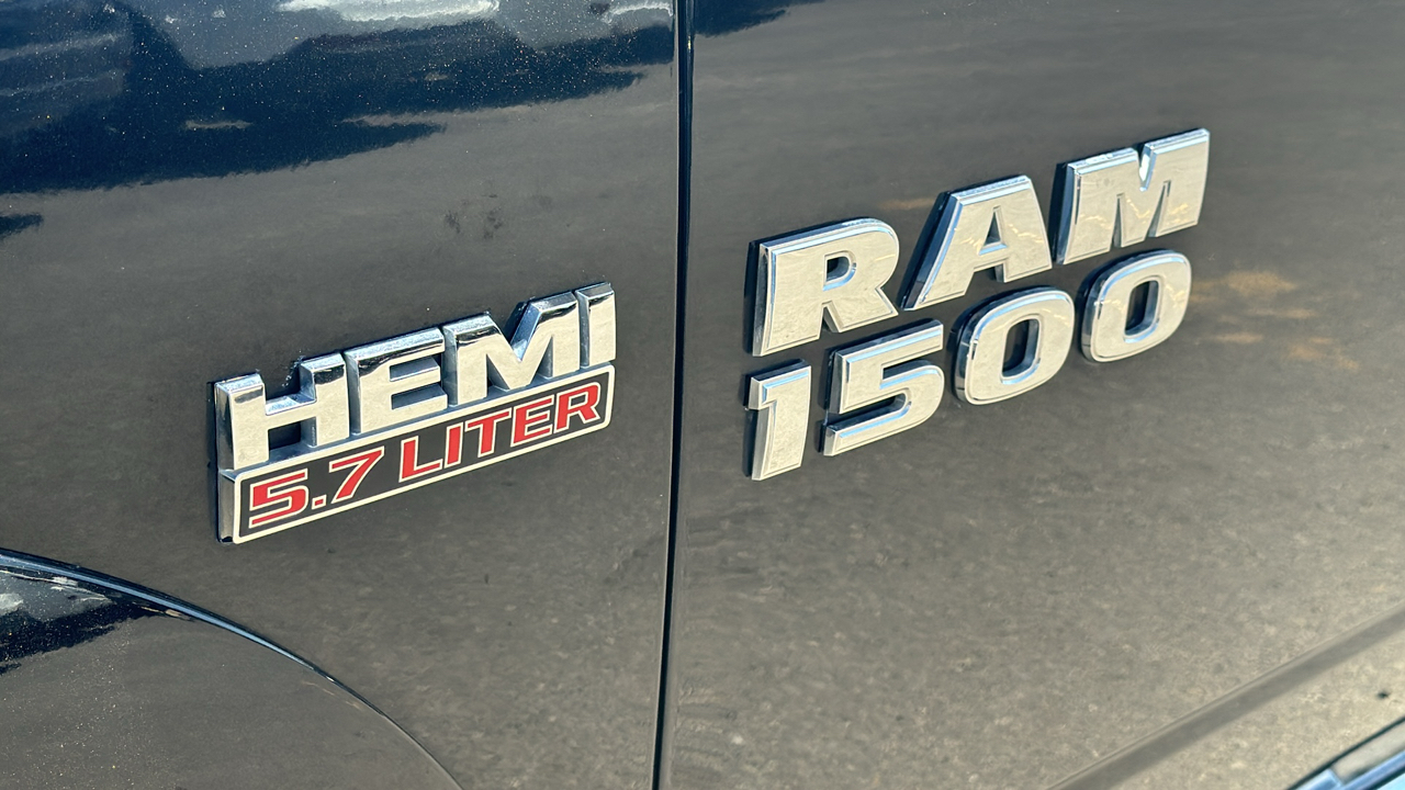 2017 Ram 1500 Limited 4x4 Crew Cab 57 Box 7