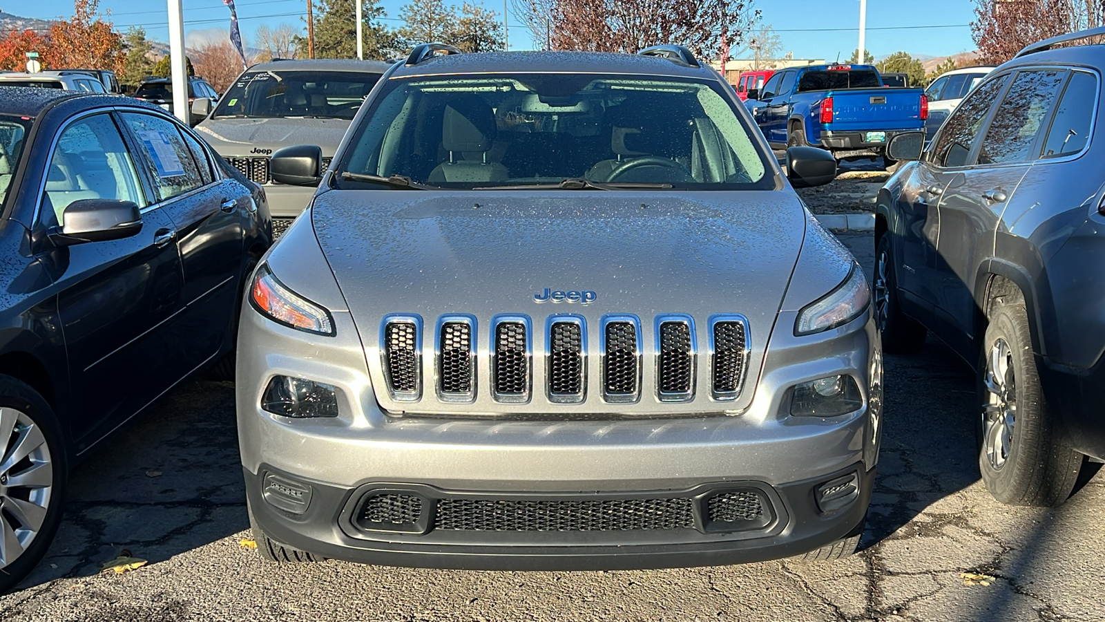 2017 Jeep Cherokee Sport 2