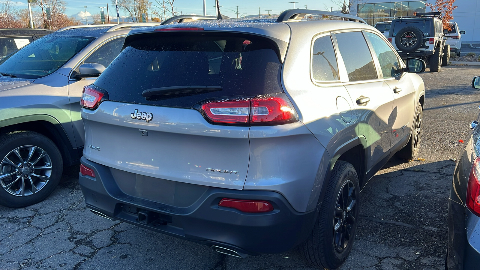 2017 Jeep Cherokee Sport 8